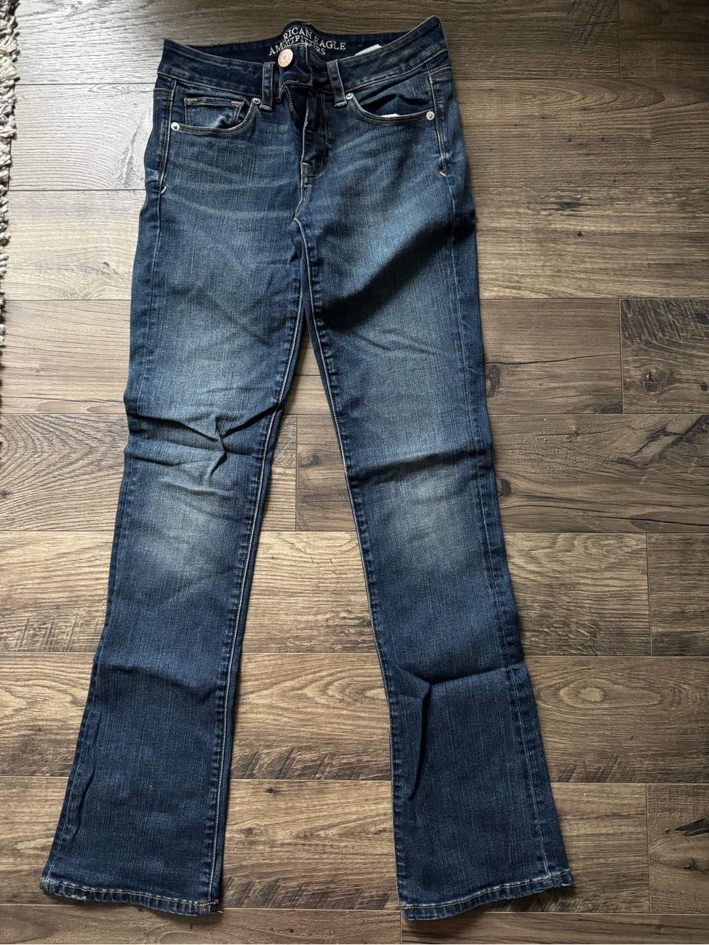 American Eagle Skinny Kick Jeans NWOT